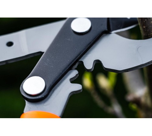 Веткорез обходной NEO TOOLS 665 мм — обрезка веток до 42 мм с телескопическими ручками