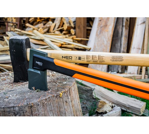 Универсальный топор NEO Tools 27-031, 445 мм, 950 г, стекловолокно, с PTFE-покрытием